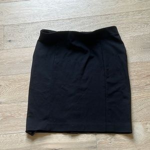 Ann Taylor black petite skirt size small